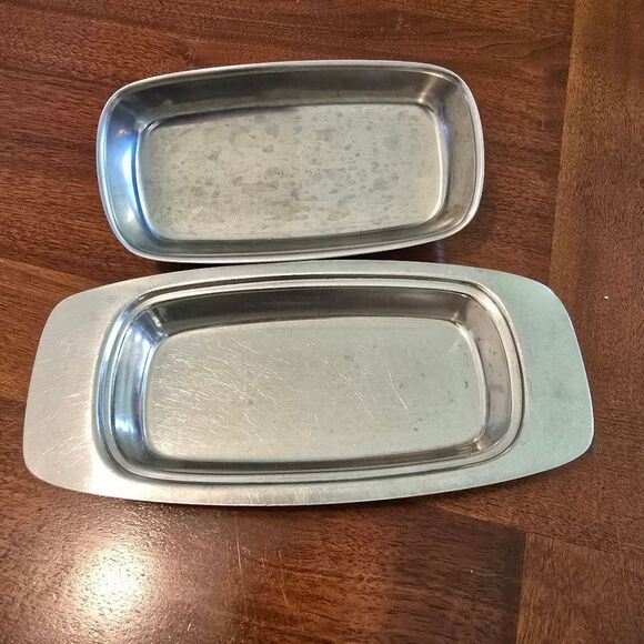 Vintage Stainless Silver Butter Dish with Wooden Handle - Picture 4 of 9